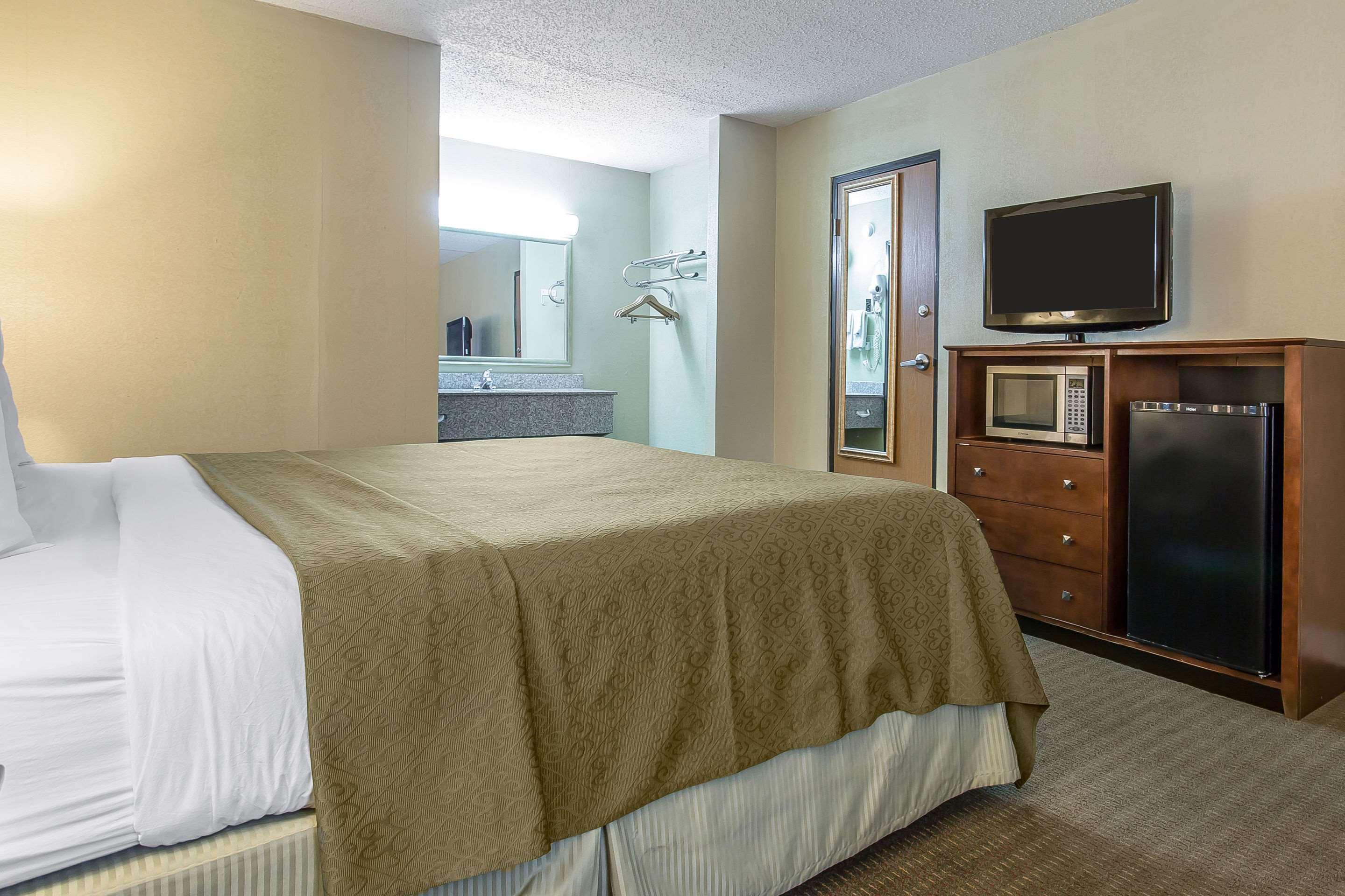 Quality Inn Lawton Bagian luar foto