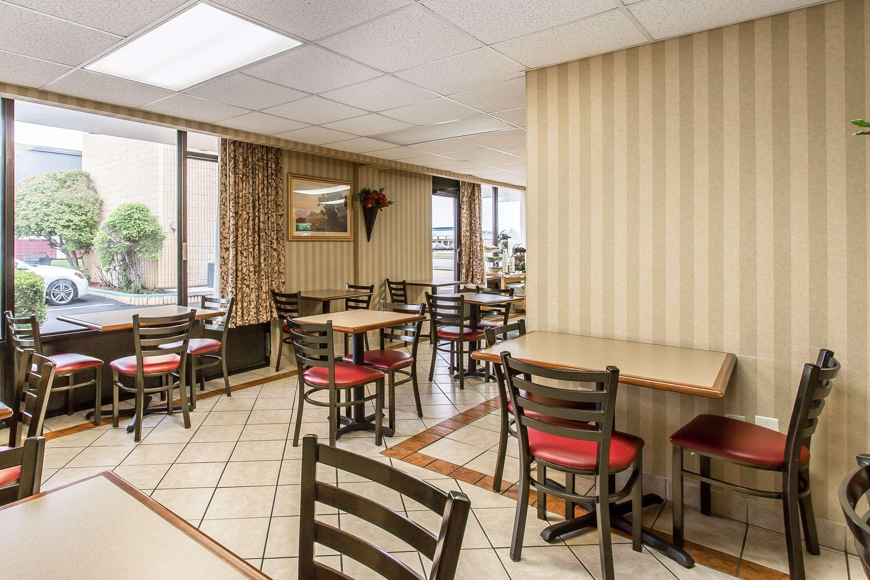 Quality Inn Lawton Bagian luar foto